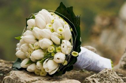 букет из тюльпанов свадебный