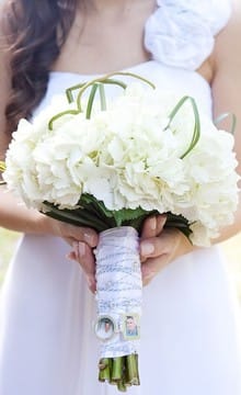 Свадебный букет из гортензии: фото и варианты оформления