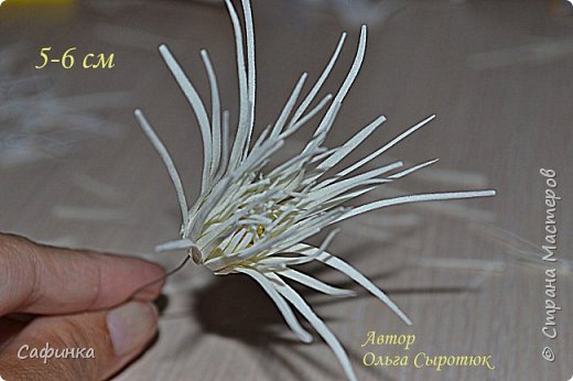 игольчатая хризантема из фоамирана мастер класс
