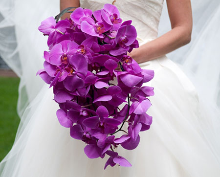 фиолетовый букет невесты