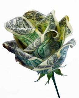 цветок из долларовых купюр
