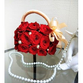 Букет невесты сумочка из роз