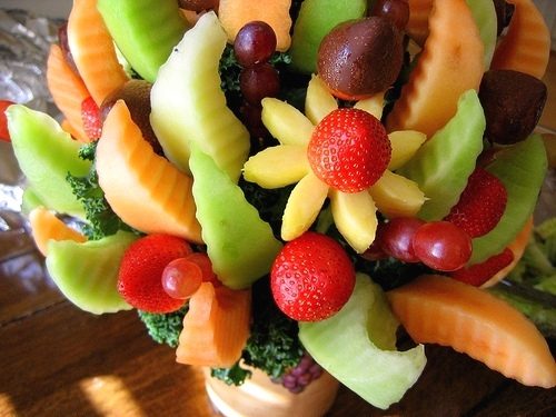 Шедевральные букеты из фруктов, ягод, овощей. Супер!
