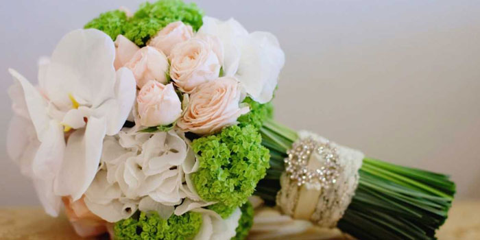 букет невесты из роз 2