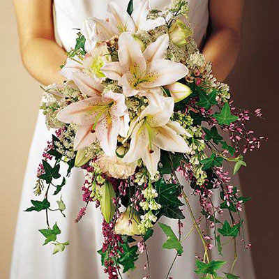 букет невесты из лилий фото 10