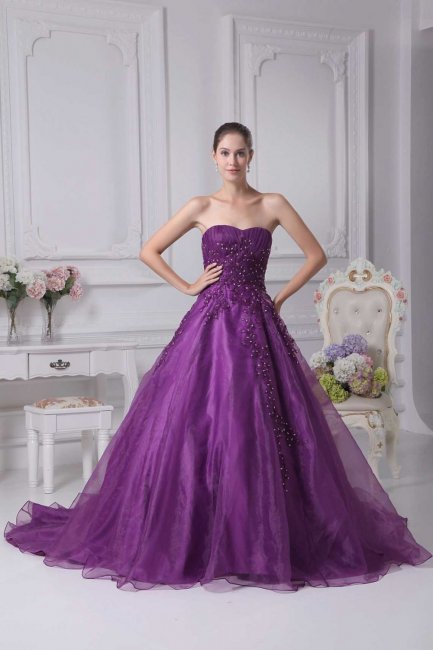Свадебное платье для фиолетовой свадьбы