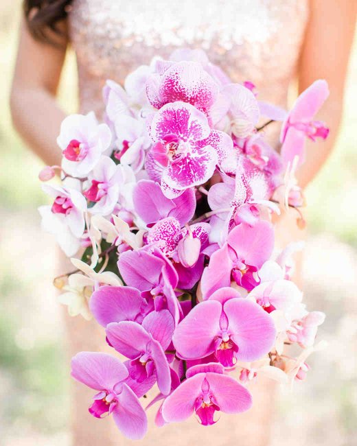 Букет невесты из цветных орхидей
