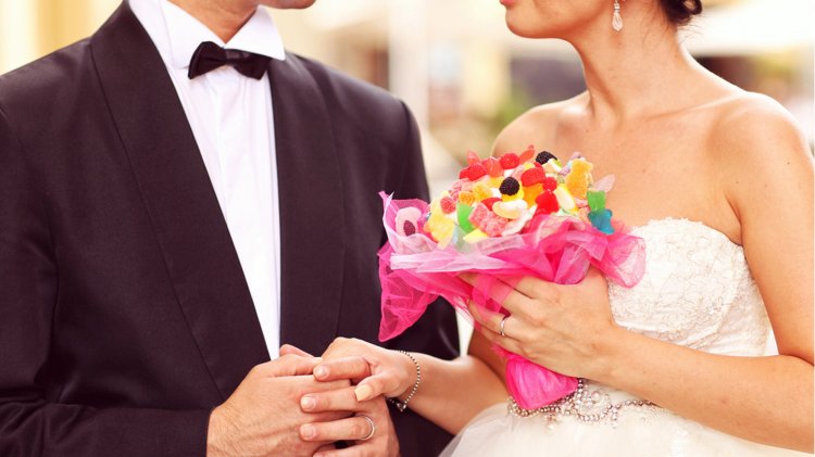 Что делать с букетом невесты после свадьбы