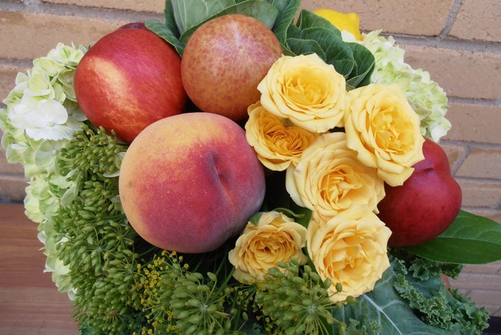 Сам себе флорист: 5 осенних букетов с овощами и фруктами