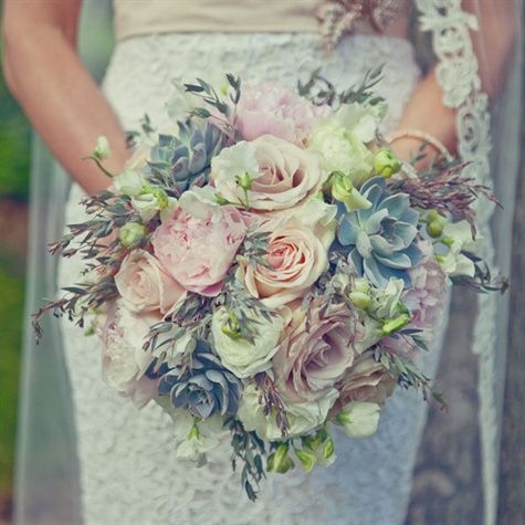 свадебный букет невесты из роз
