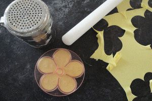 Как сделать розочки из мастики