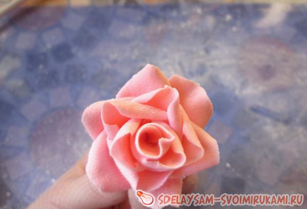 Как делать розы из мастики