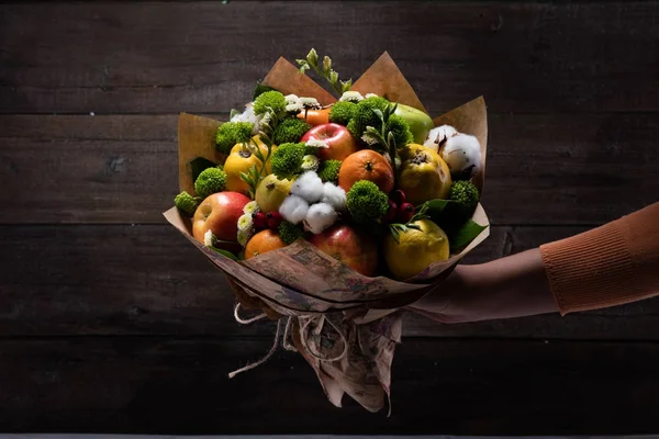 Оригинальный Букет Необычной Съедобных Овощей Фруктов Лицензионные Стоковые Фото