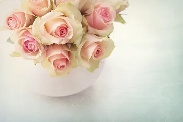 Белые розы Лицензионные Стоковые Изображения